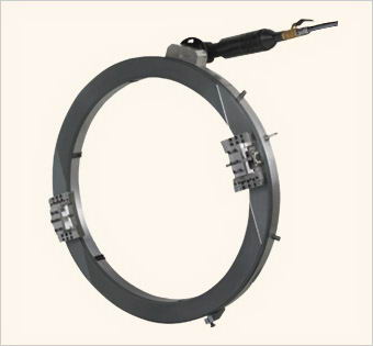 บริษัท วันพลัส เอ็นจิเนียริ่ง จำกัด OnePlus Engineering Co., Ltd Pneumatic Pipe Cutting and Beveling Machine