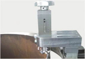 บริษัท วันพลัส เอ็นจิเนียริ่ง จำกัด OnePlus Engineering Co., Ltd Hydraulic Pipe Cutting and Beveling Machine